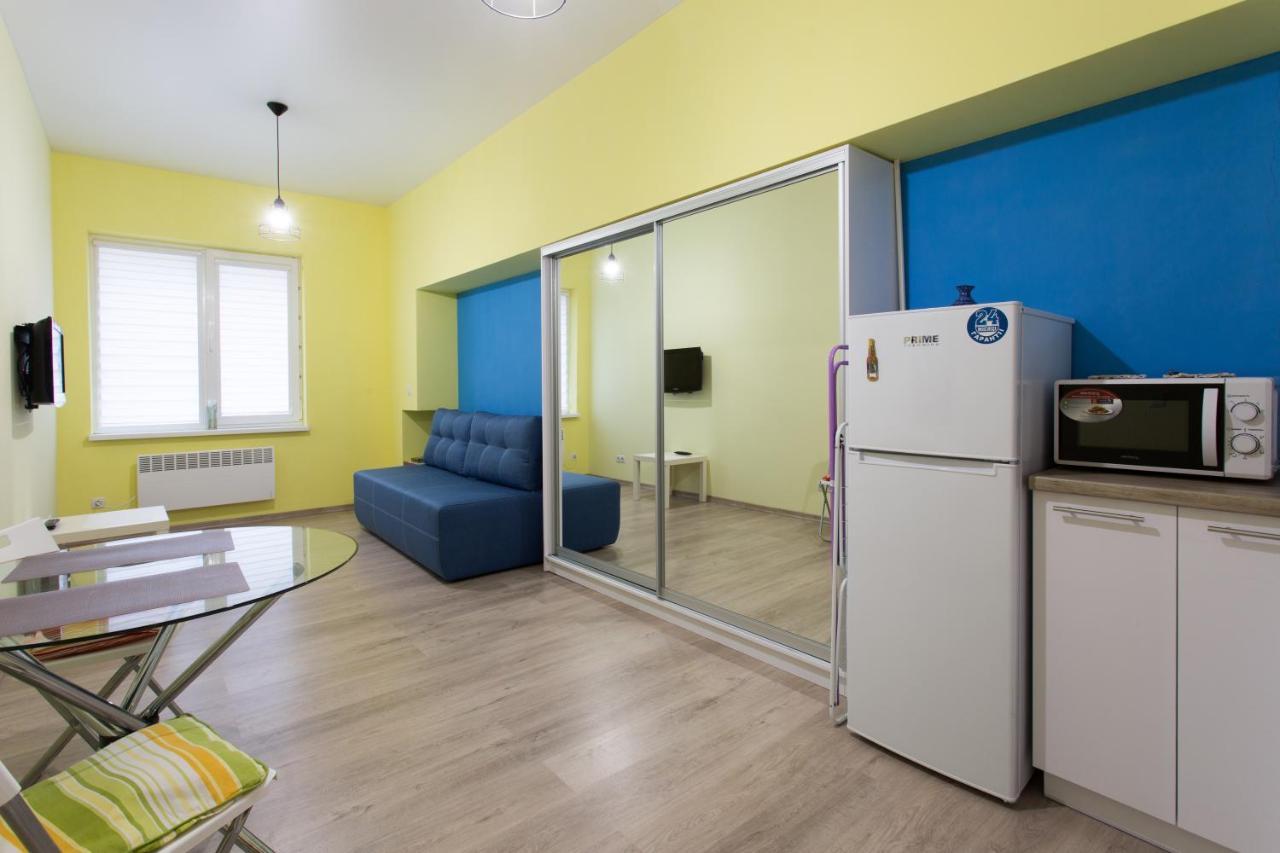 Apartamento Жк Парковый Квартал Jarkov Exterior foto