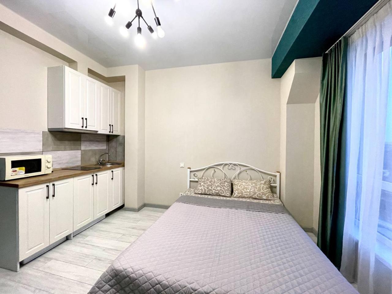 Apartamento Жк Парковый Квартал Jarkov Exterior foto