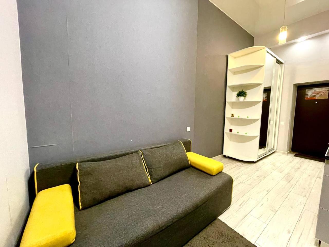 Apartamento Жк Парковый Квартал Jarkov Exterior foto