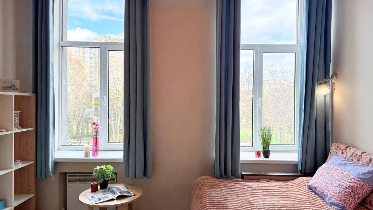 Apartamento Жк Парковый Квартал Jarkov Exterior foto